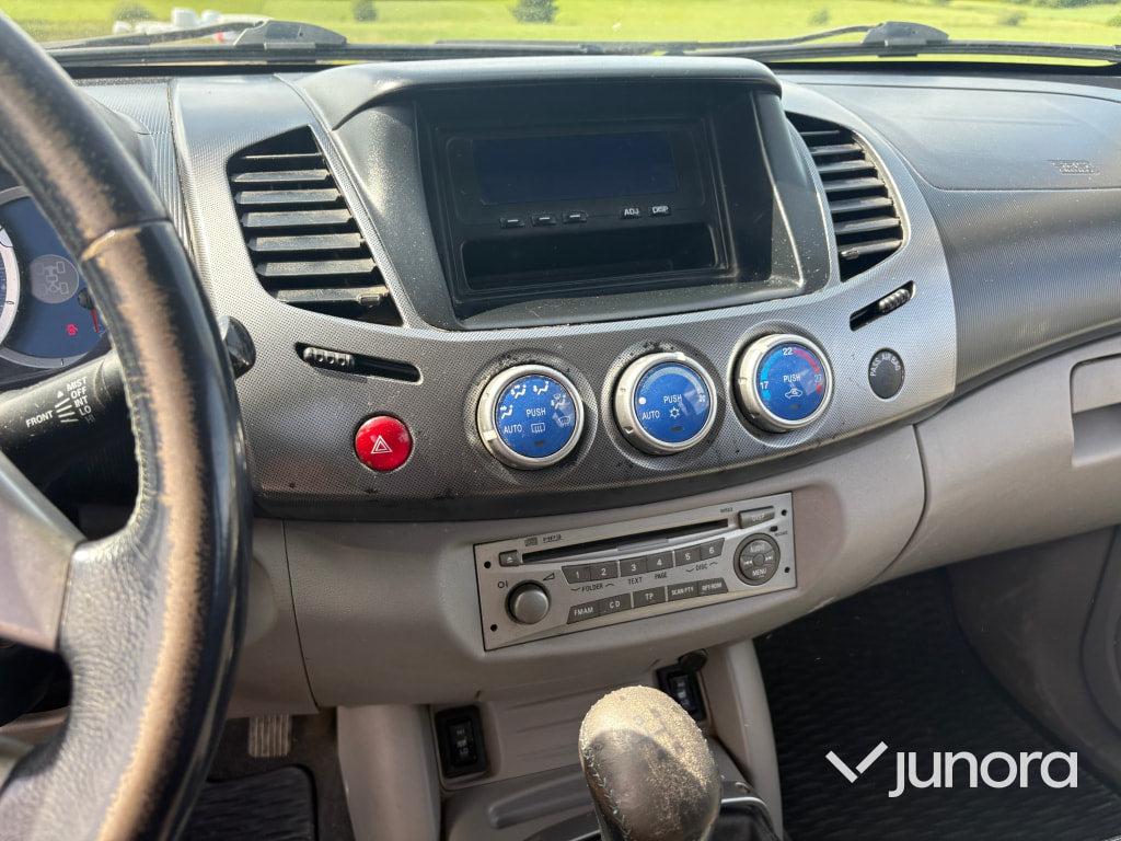 Mitsubishi L200