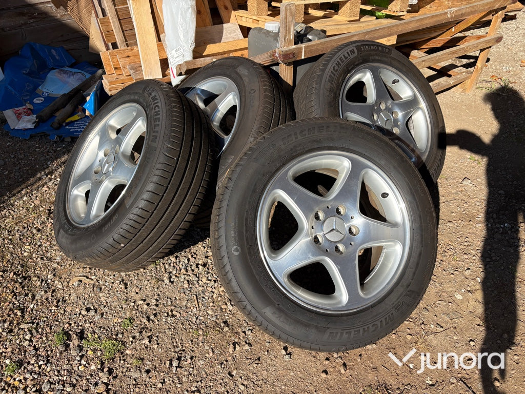 Hjul Mercedes-Benz Michelin 215/60 R16