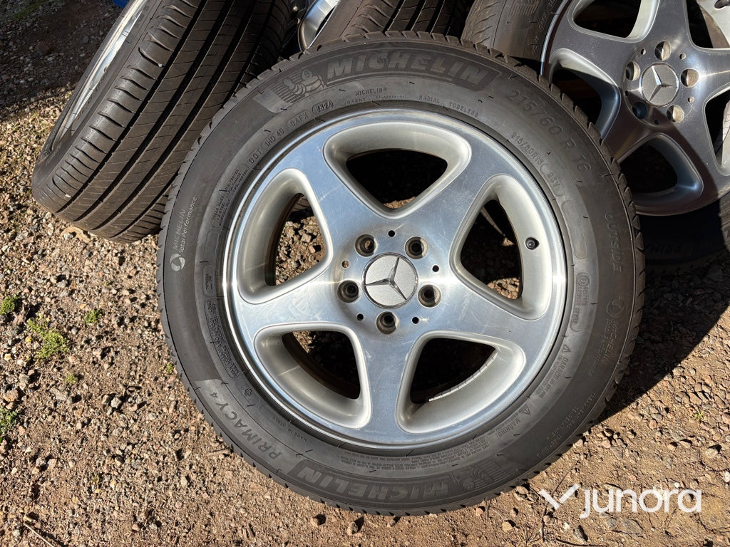 Hjul Mercedes-Benz Michelin 215/60 R16