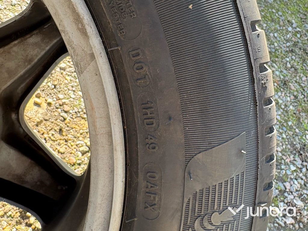 Hjul Mercedes-Benz Michelin 215/60 R16