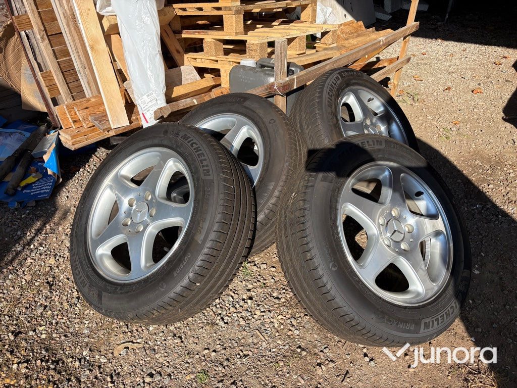 Hjul Mercedes-Benz Michelin 215/60 R16