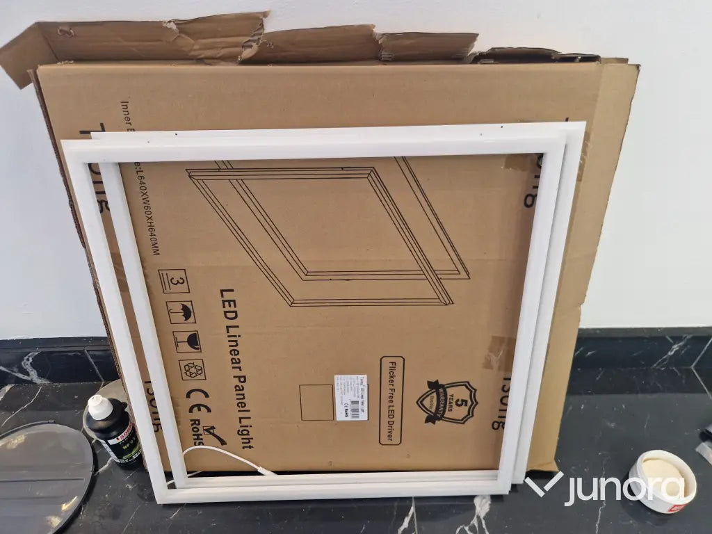 LED-panel med ram - 590 × 590 mm