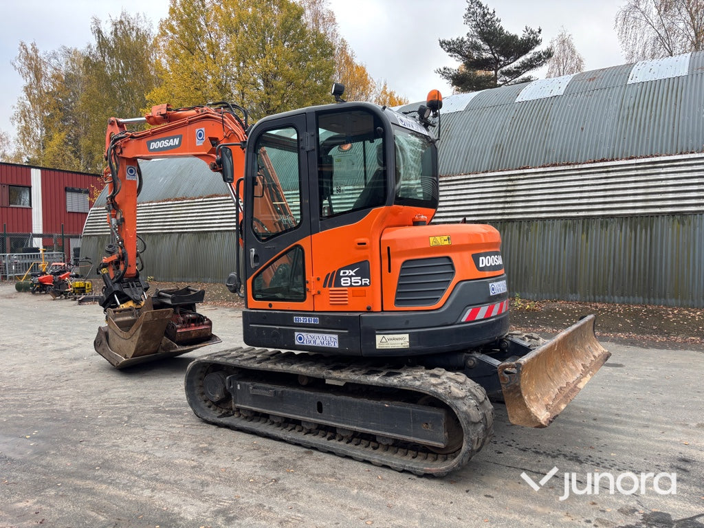 Grävmaskin - Doosan DX85R-3
