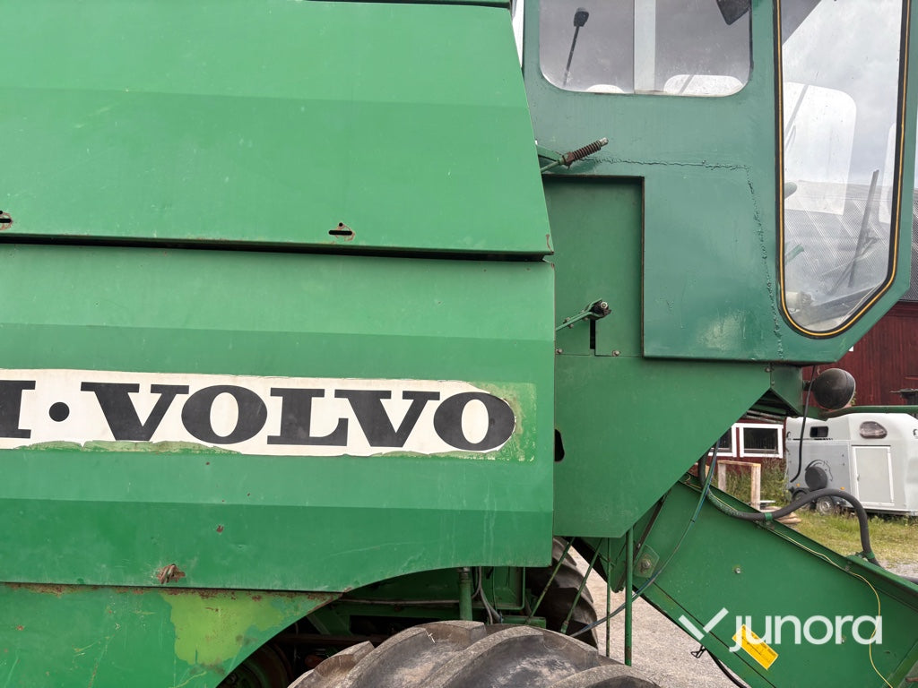 Skördetröska - Volvo BM S 950