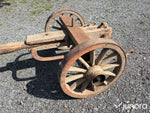 Vagn chassi med järn hjul
