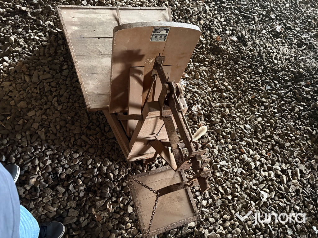 Decimalvåg Lindells Vågfabrik, 500 kg, Med vikter