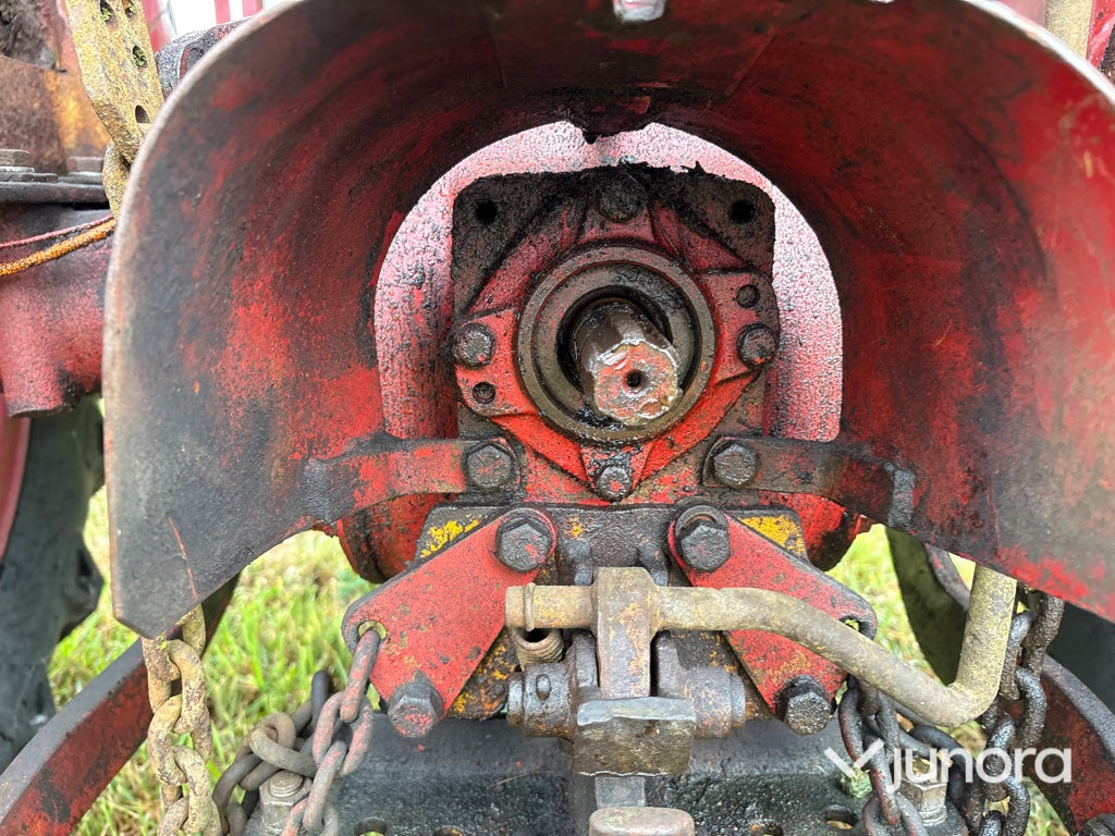 Traktor Volvo BM 320