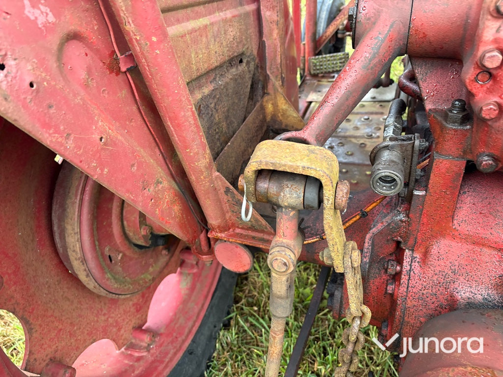Traktor Volvo BM 320