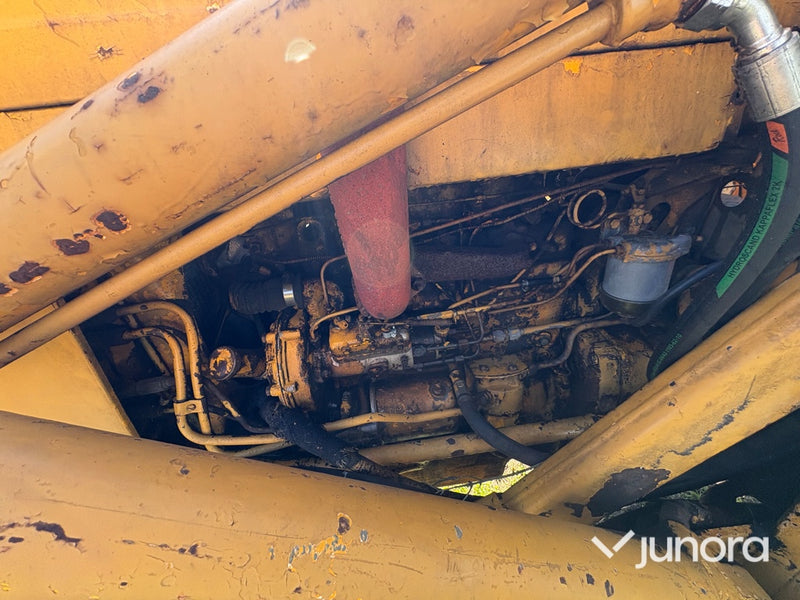 Traktorgrävare - Massey Ferguson, 3305