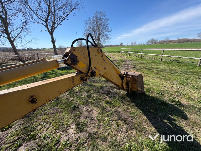 Traktorgrävare - Massey Ferguson, 3305