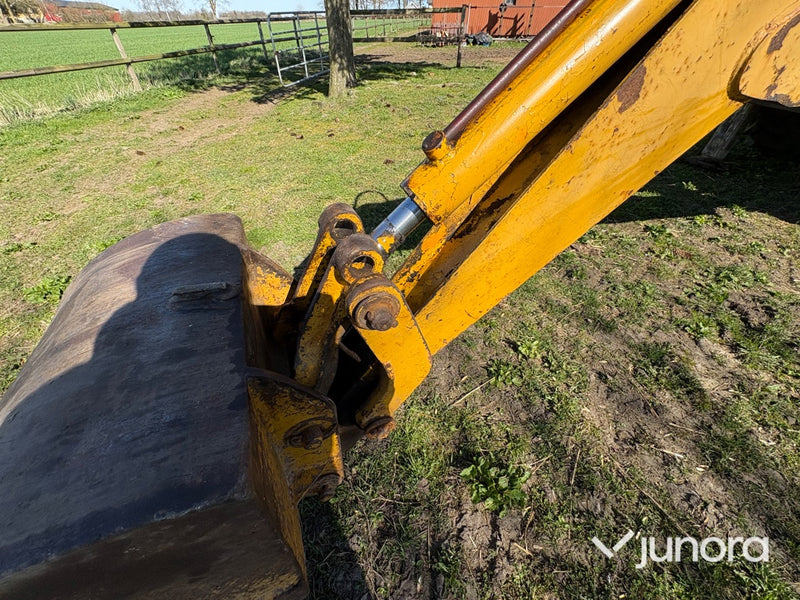 Traktorgrävare - Massey Ferguson, 3305