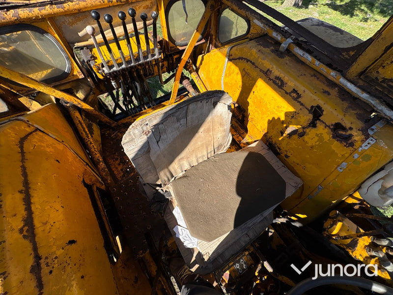 Traktorgrävare - Massey Ferguson, 3305