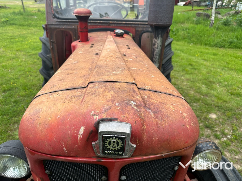 Traktor - Volvo BM, 400