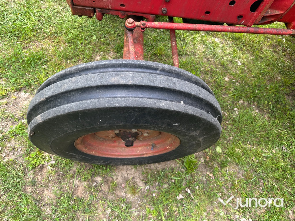 Traktor - Volvo BM, 400
