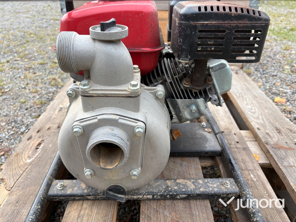 Bensindriven vattenpump - AL-KO 30000