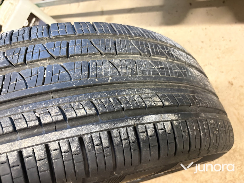 Aluminiumfälgar Dodge RAM med Pirelli Scorpion Verde All Season Original 22”