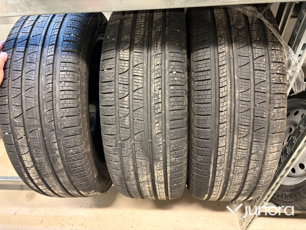Aluminiumfälgar Dodge RAM med Pirelli Scorpion Verde All Season Original 22”