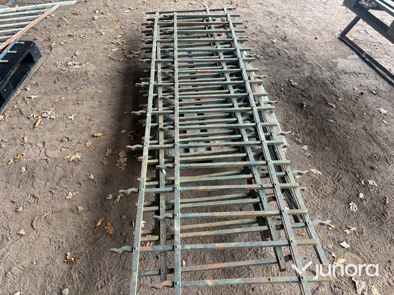 Smidestaket - med grindar