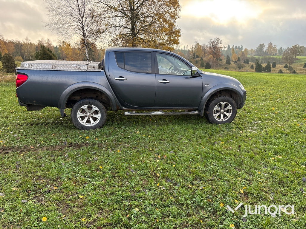 Pickup Mitsubishi L200 DC