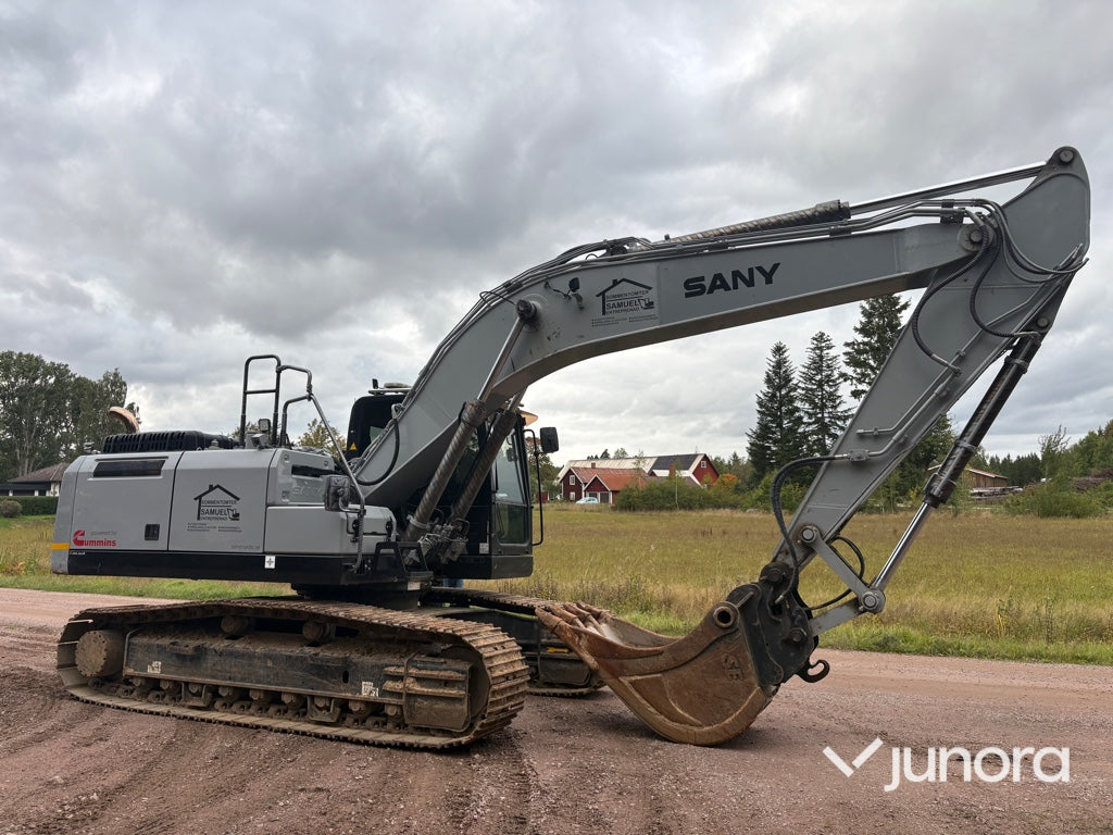 Bandgrävare SANY SY215C LC med Engcon tiltrotator