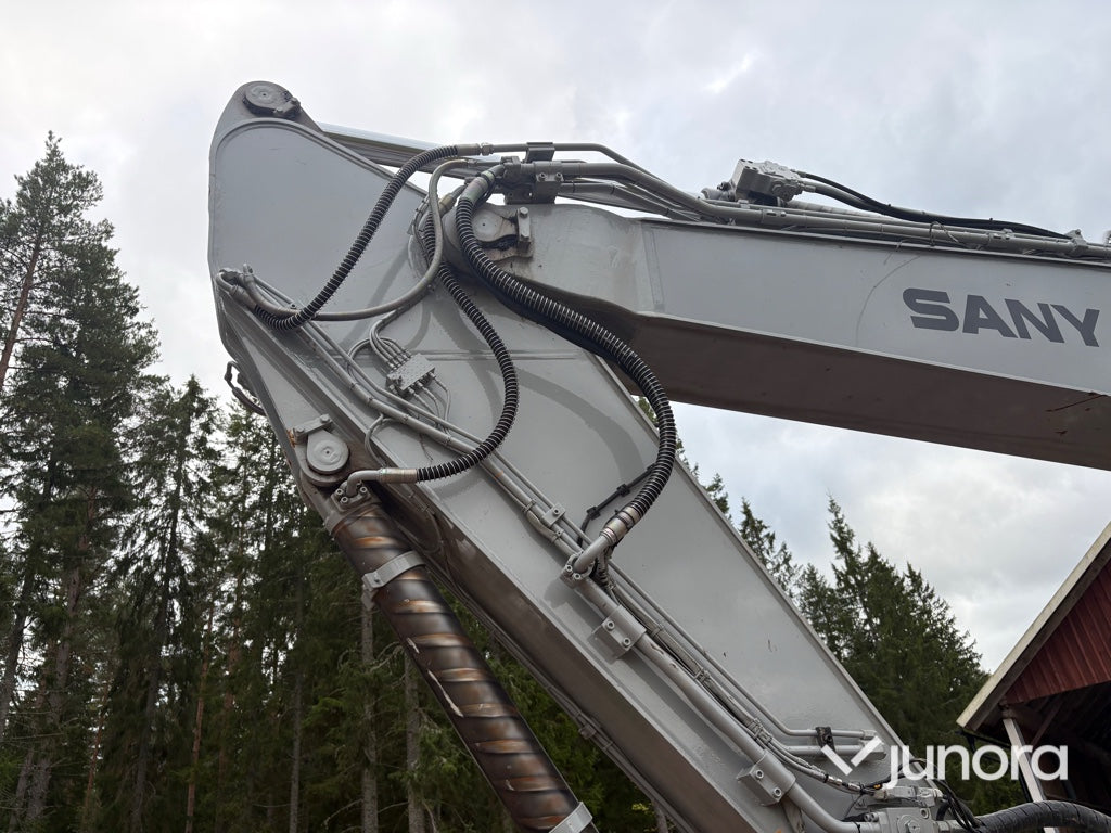 Bandgrävare SANY SY215C LC med Engcon tiltrotator