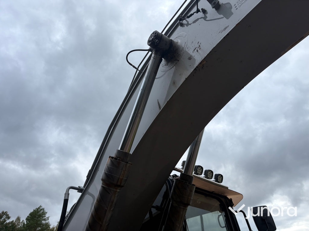 Bandgrävare SANY SY215C LC med Engcon tiltrotator