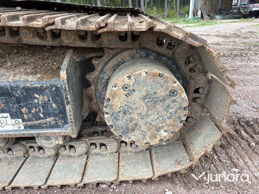 Bandgrävare SANY SY215C LC med Engcon tiltrotator