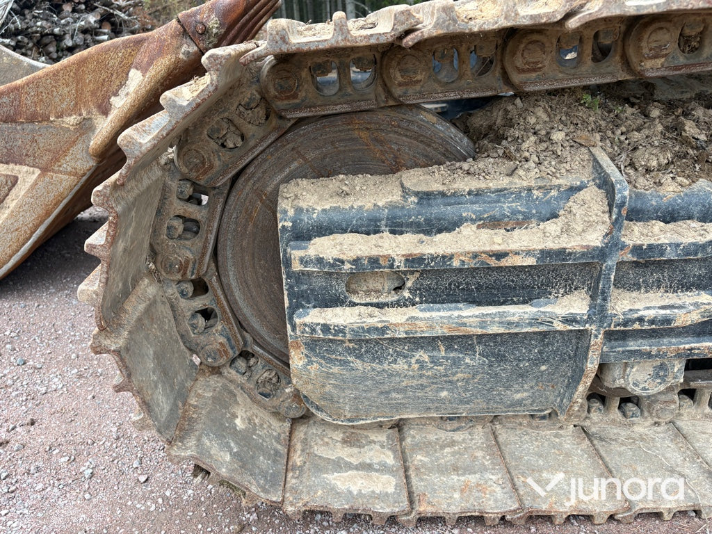 Bandgrävare SANY SY215C LC med Engcon tiltrotator