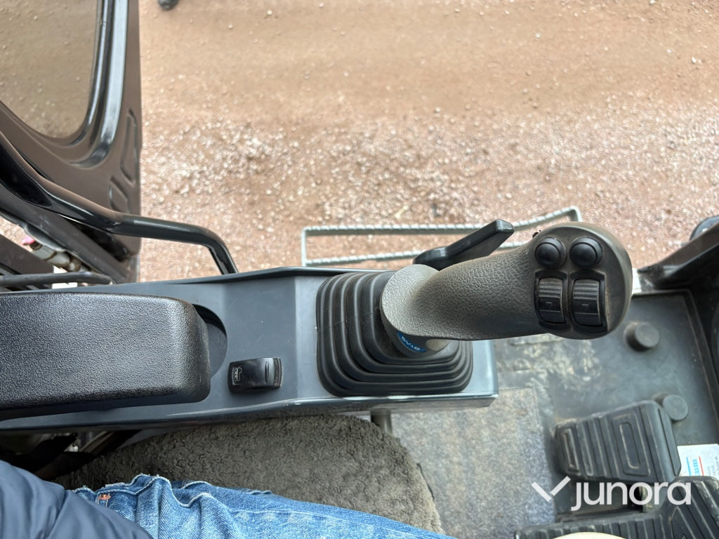 Bandgrävare SANY SY215C LC med Engcon tiltrotator