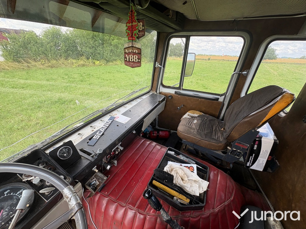 Scania LBS 140 med vinsch