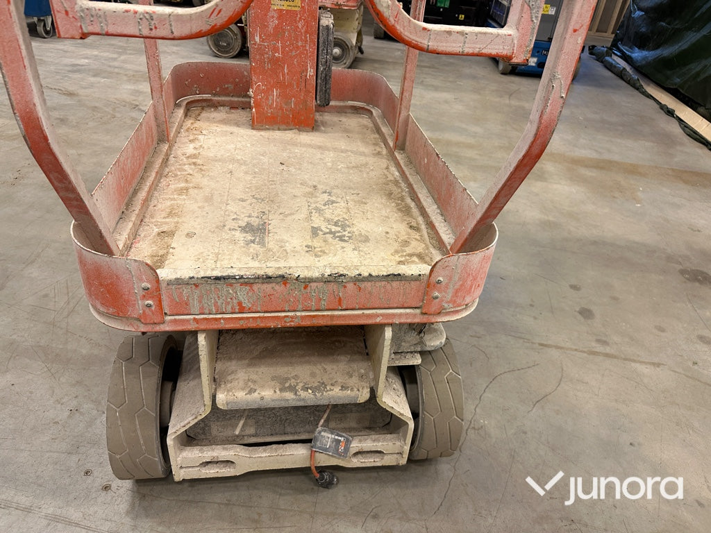 Pelarlift - JLG, 1230ES