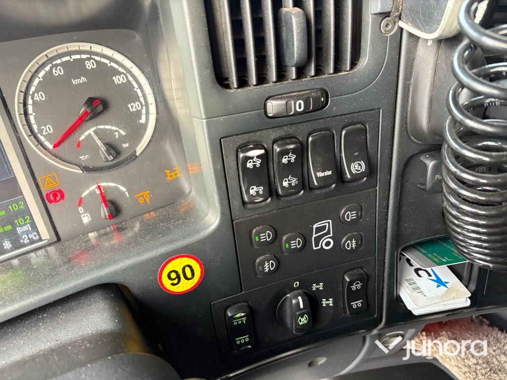 Lastbil - Scania R730LB8X4*4HNA