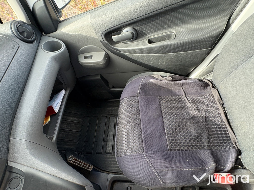 Nissan NV200