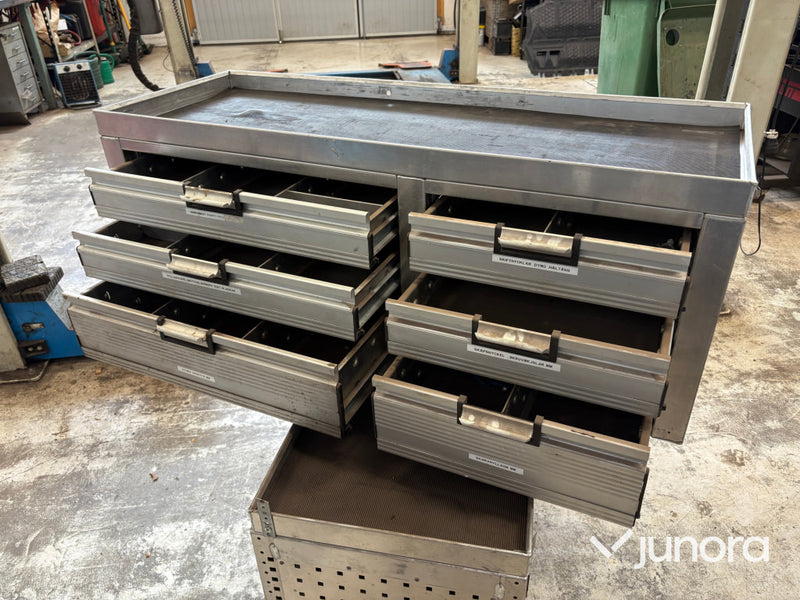 2 St Sortiment Skåp för fordon + 1 st Utdragbar Arbetsbänk