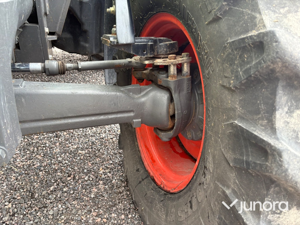 Traktor - Claas Arion 440 med lastare