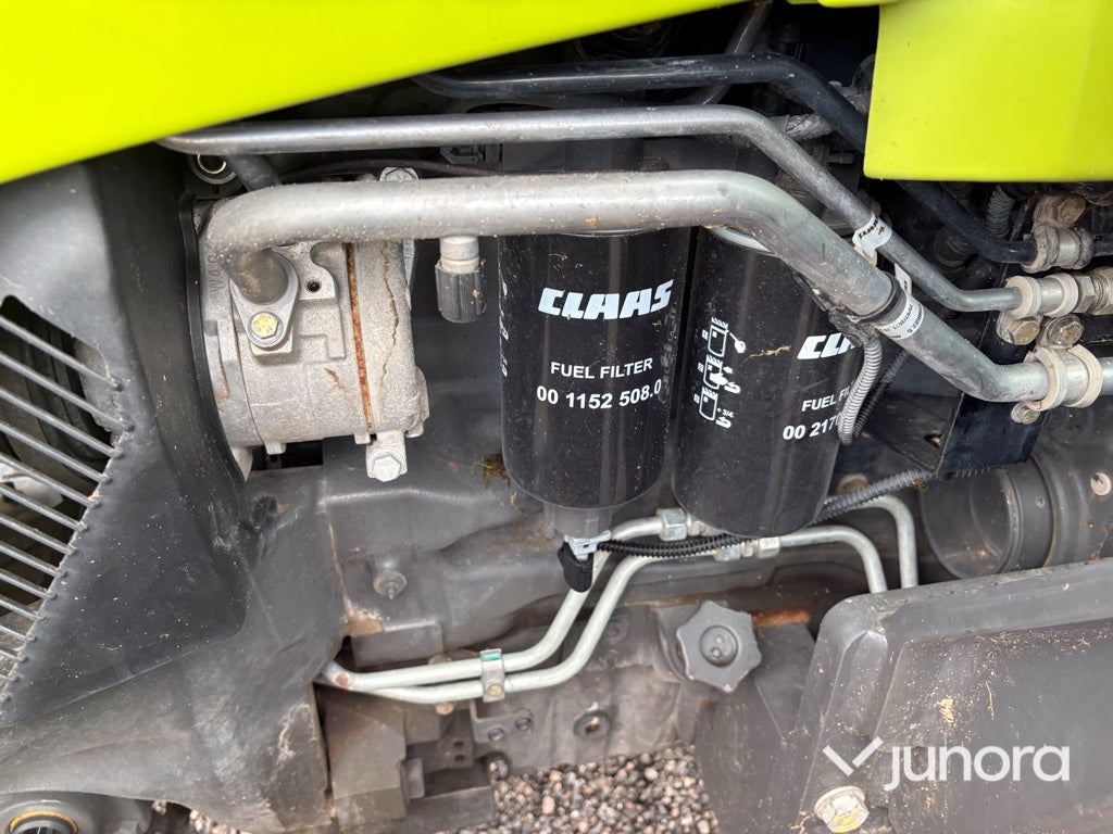 Traktor - Claas Arion 440 med lastare
