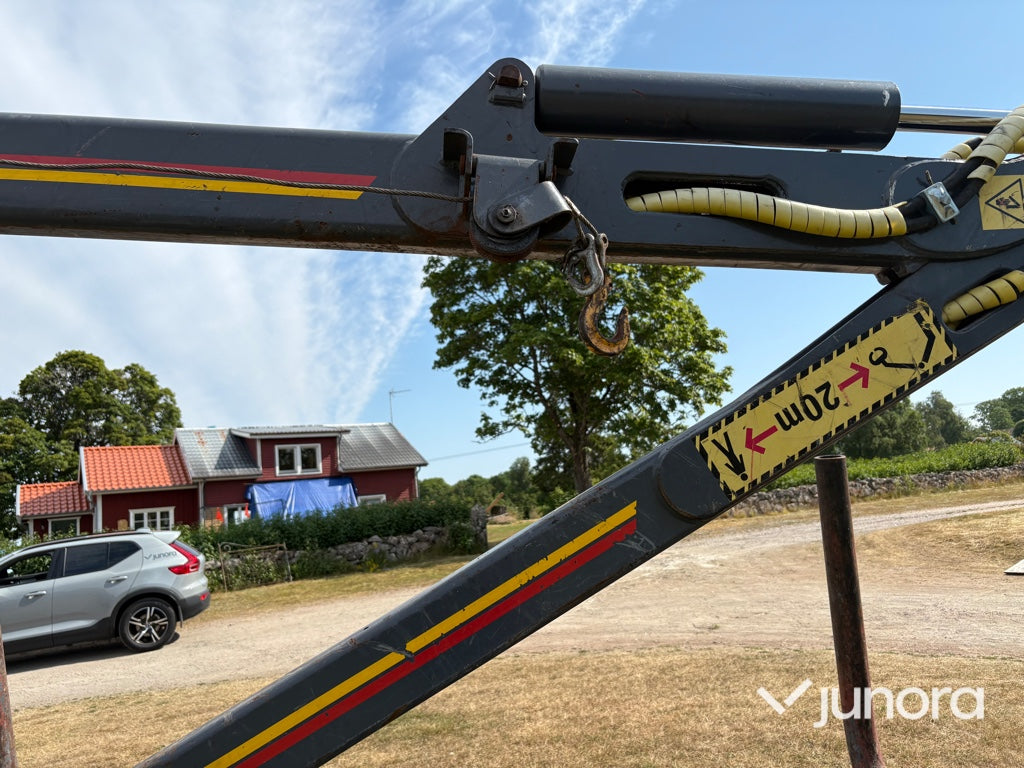 Skogsvagn - Farma T8 5,1m kran & radiostyrd vinsch