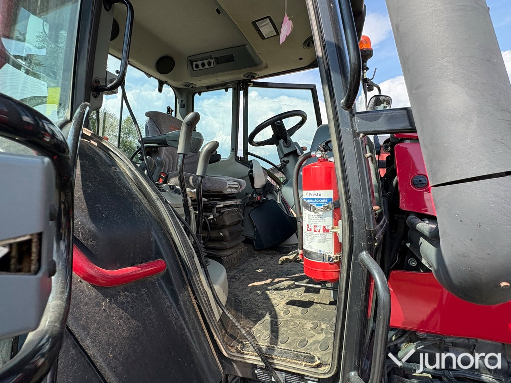 Traktor Valtra N111E Hitech