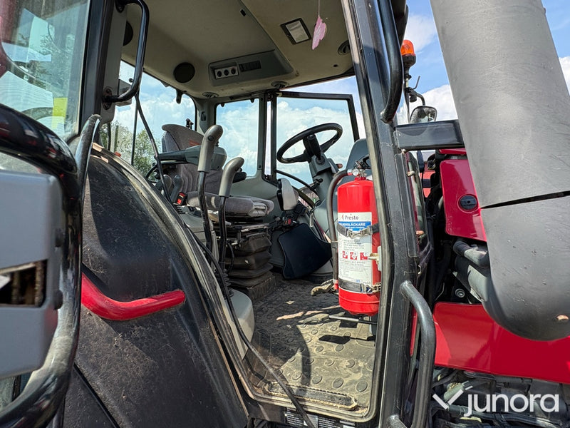 Traktor Valtra N111E Hitech