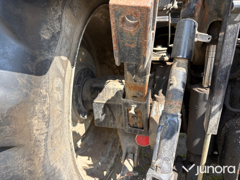 Traktor Valtra N111E Hitech