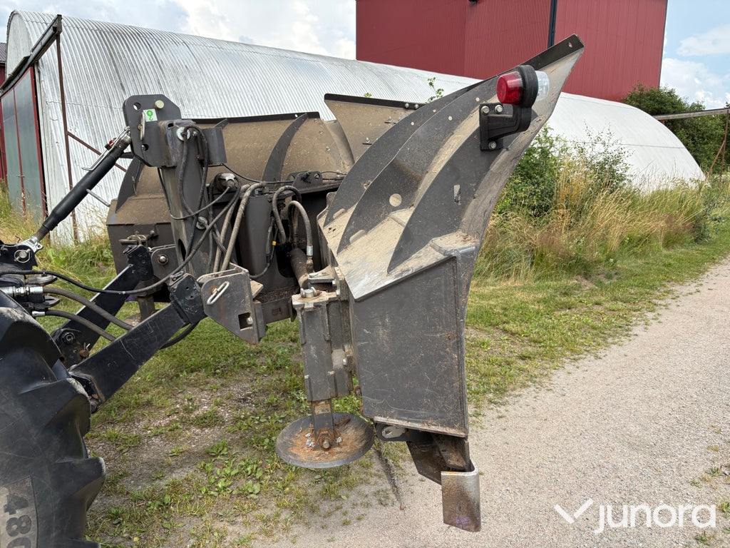 Traktor Valtra N111E Hitech