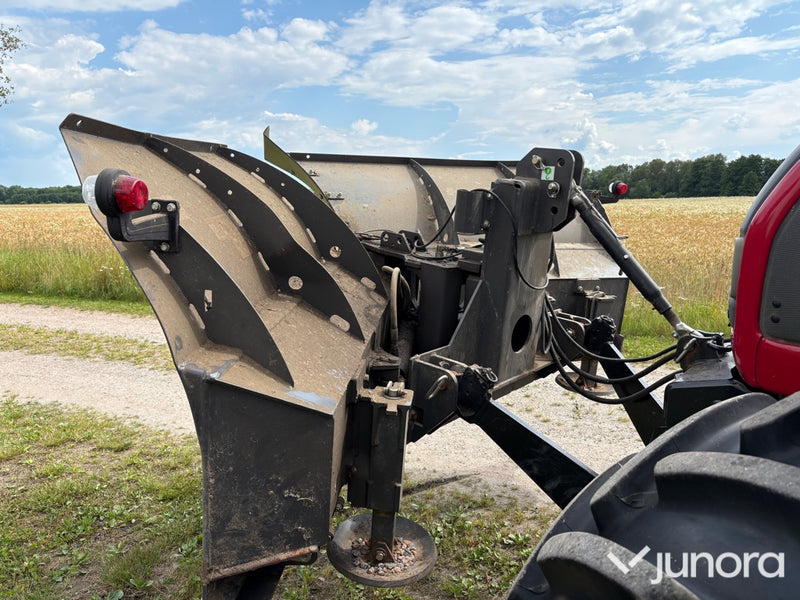 Traktor Valtra N111E Hitech
