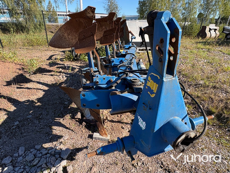 Överum fyrskärig växelplog