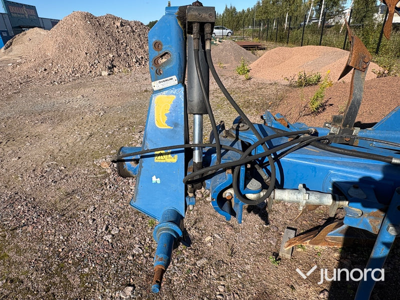Överum fyrskärig växelplog