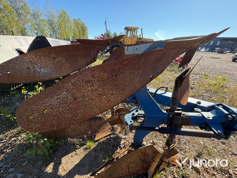 Överum fyrskärig växelplog