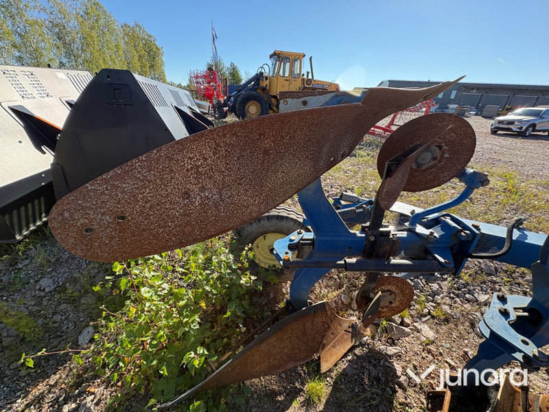 Överum fyrskärig växelplog