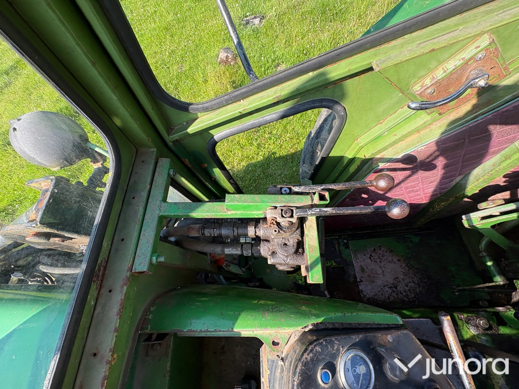John Deere 3120 Servo med Kellve lastare