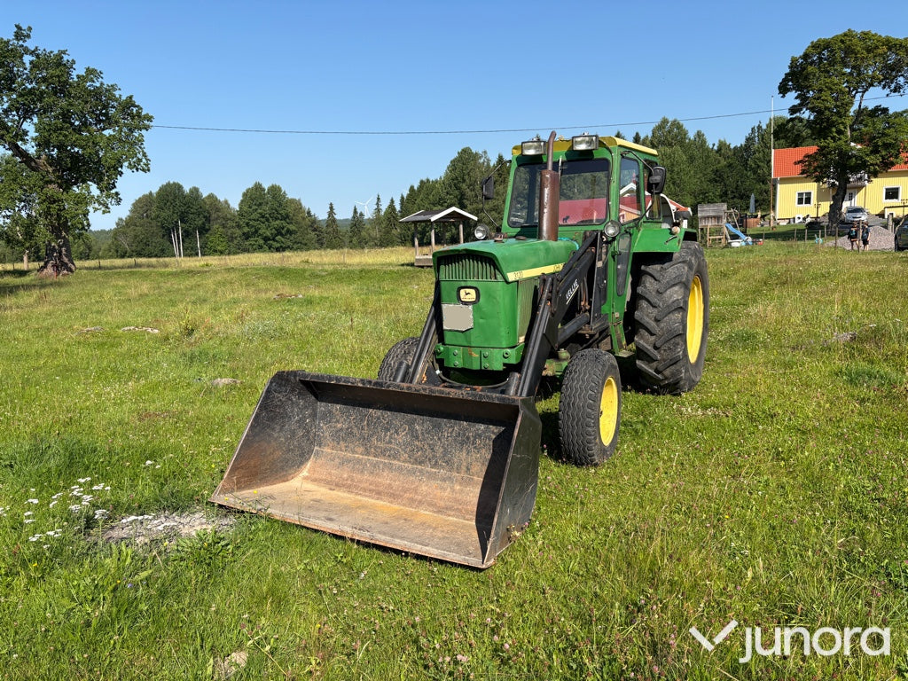 John Deere 3120 Servo med Kellve lastare