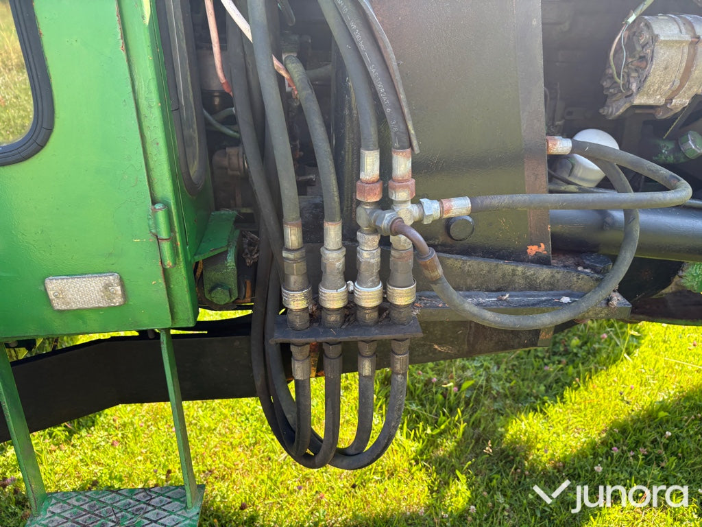 John Deere 3120 Servo med Kellve lastare