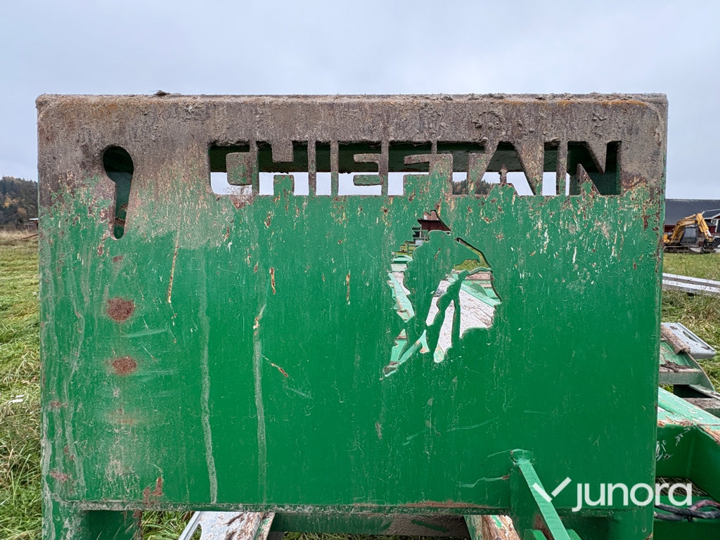 Skogsmaskinstrailer - Chieftain 35 ton